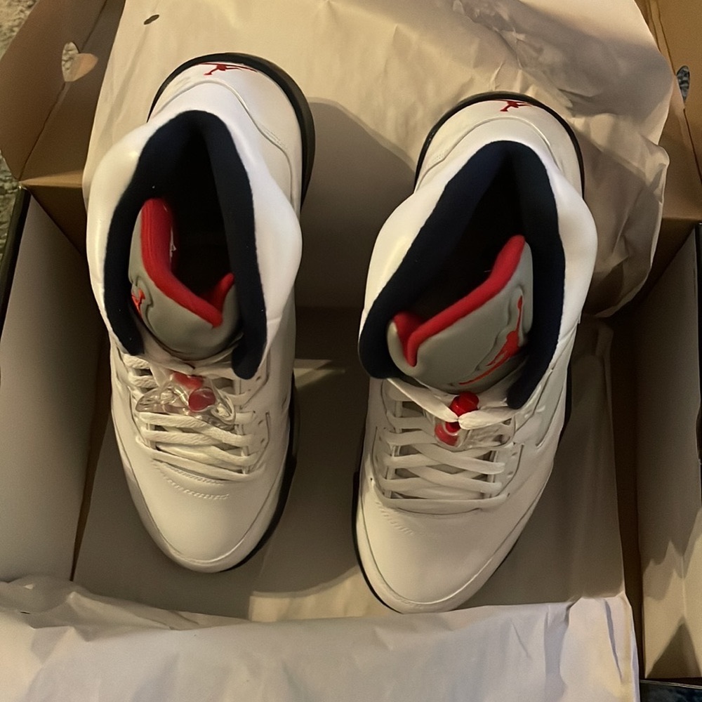 Air Jordan 5 Retro